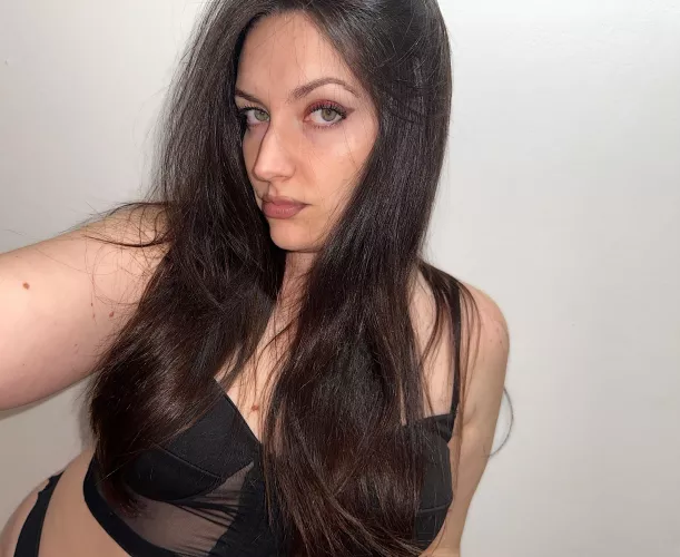 you would be lucky to be drained by someone as beautiful as me [findom]