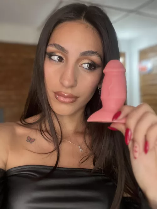 Your little cock just makes me laugh and deserves to be locked up ! 