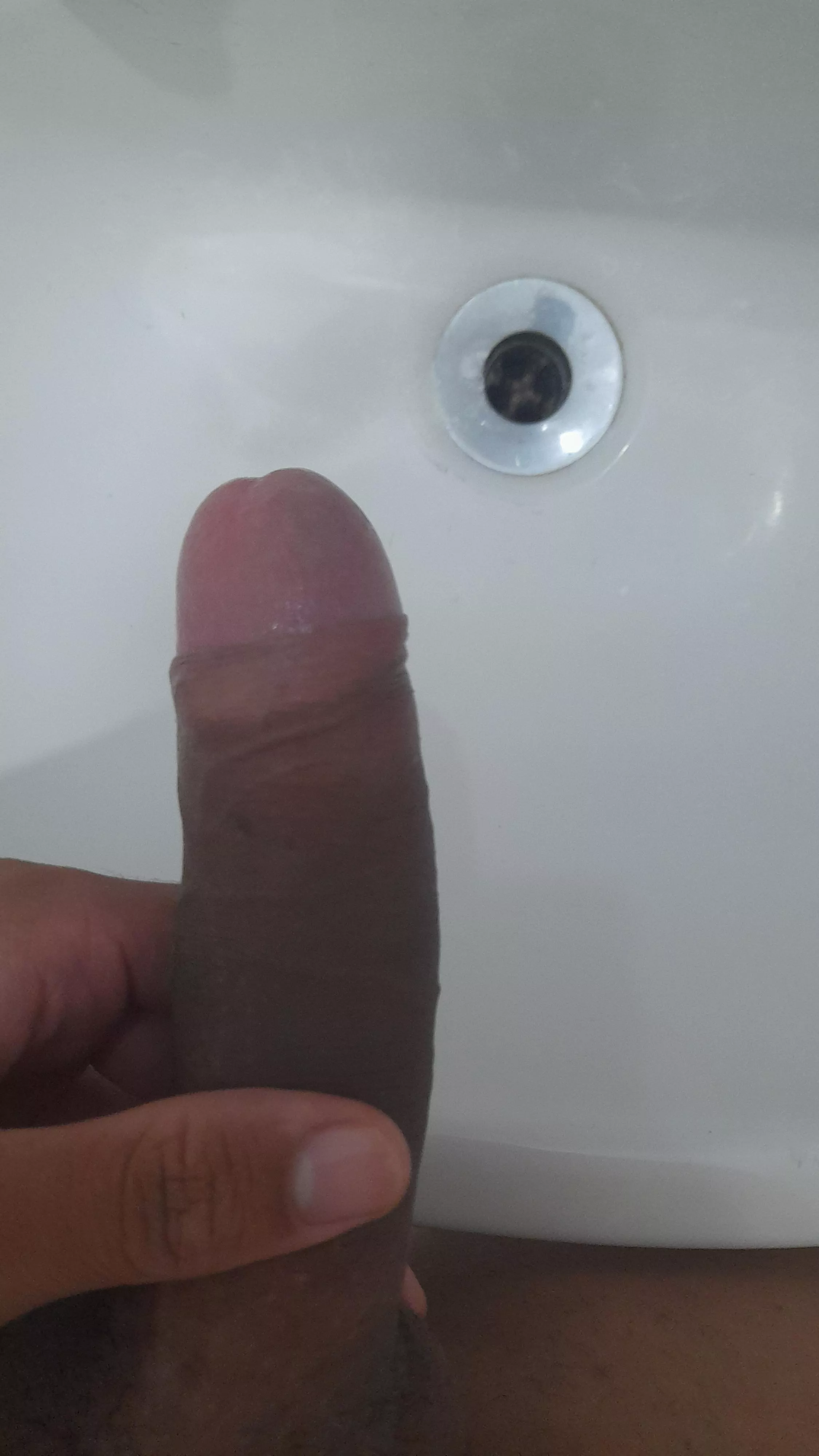 (18) Estou duro, chama dm quem tem pau pequeno ou fimose