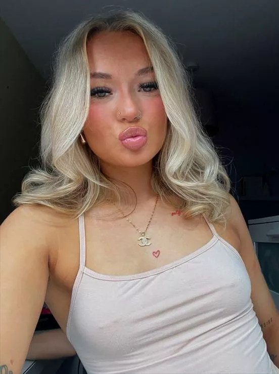 19F Looking for some fun this weekend