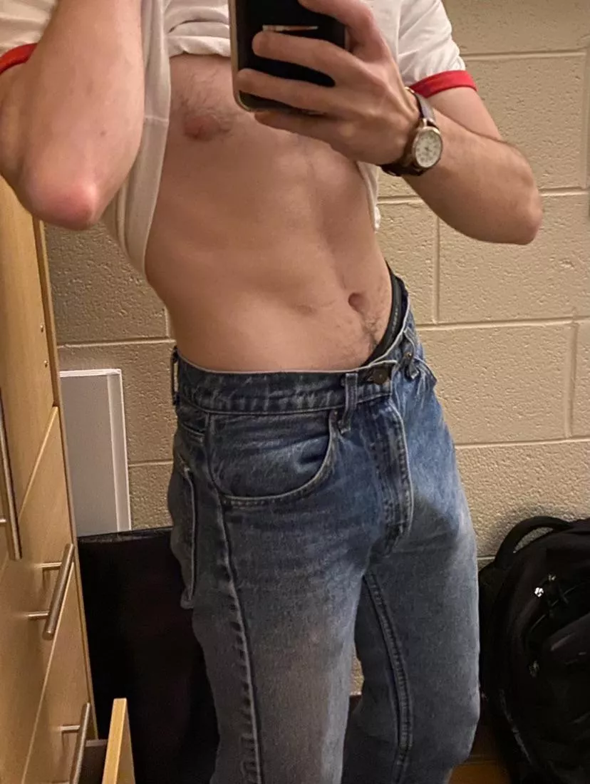 20m looking for a little bro to trade with. Add @isi_edds