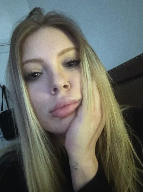 21 [F4M] #missoula. Sweet enough to tempt, but daring enough to handle?