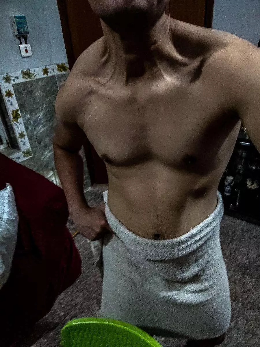 23 daddy need only fems or twink boys any age sc:fit_toparab
