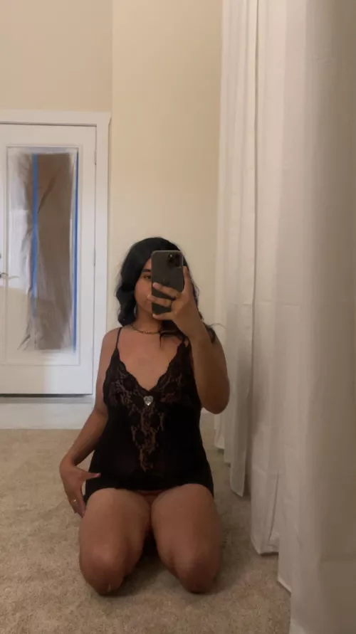 [27] hot cd with an inc3st ink if you’re into it 