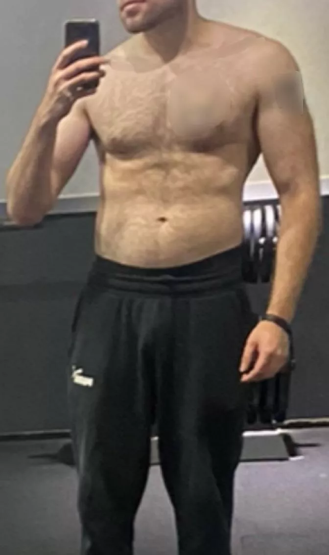 27 [M4T] looking for a trans domme 