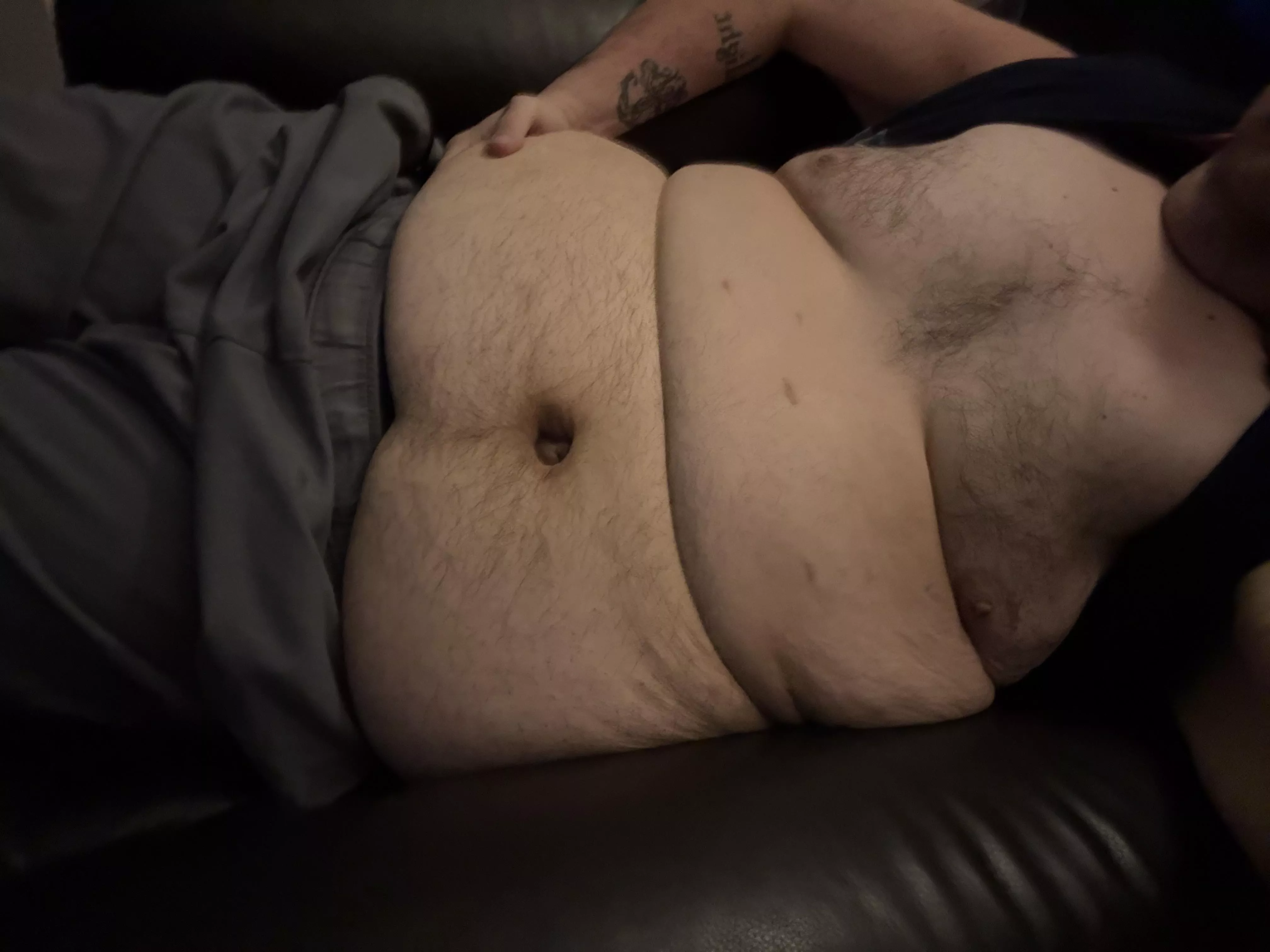 40prov anyone into chubby guys?