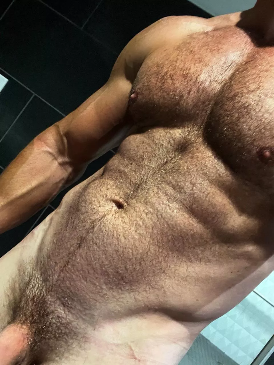 (45) anyone like a hairy DILF?