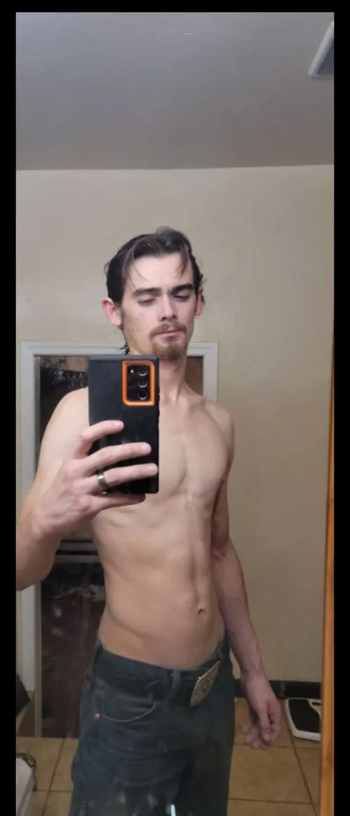 Are there any dominant ladies out there? Hit me up m25 looking for fun near sac