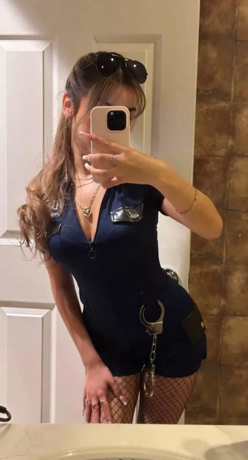 [b4d] u like my costume daddy?