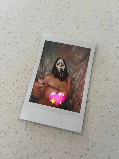 Big tiddy ghost face 