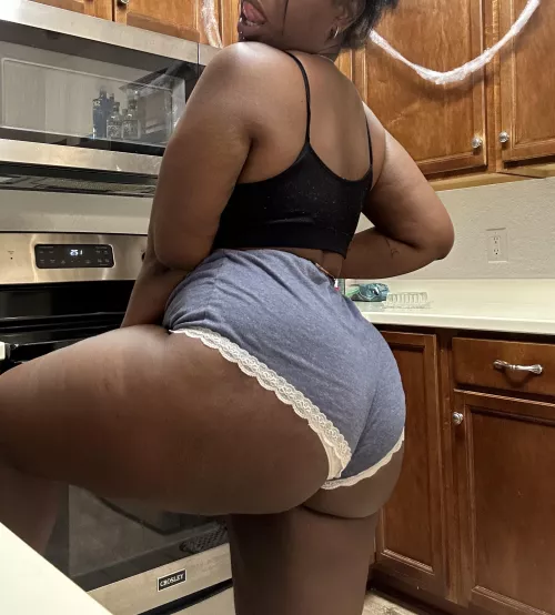 Coochie or back door?