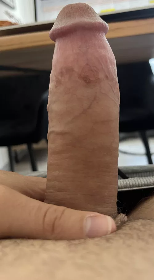 Cut and in Home Office 