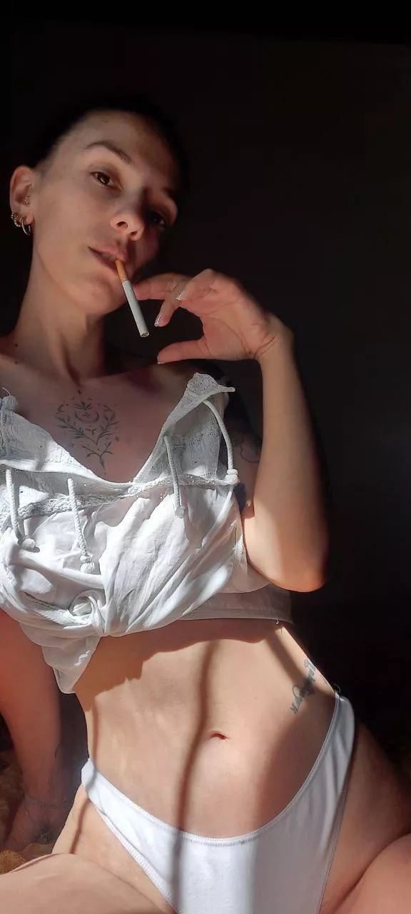 Do you have a lighter? 