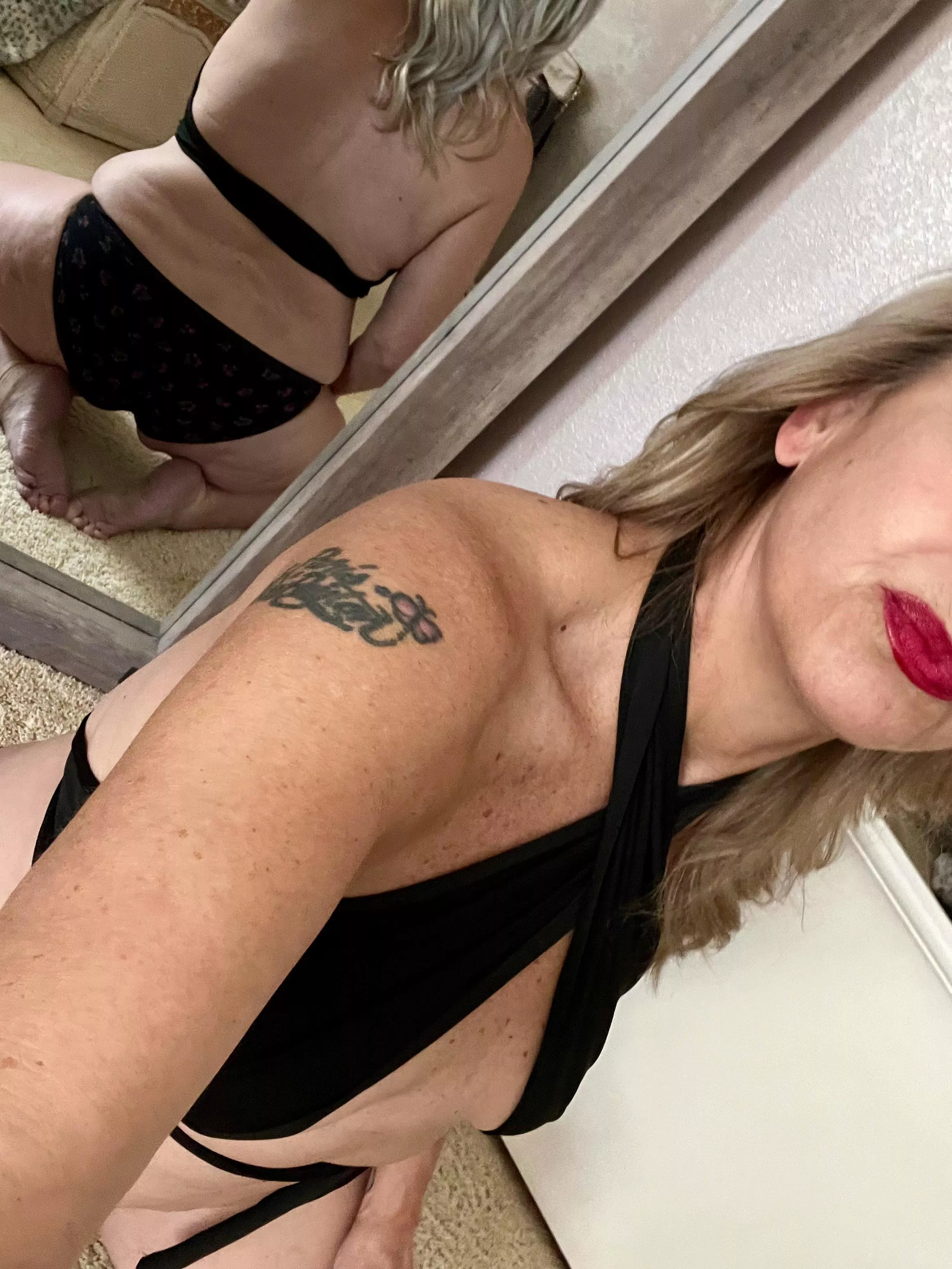 Do you like it more when my tush is covered 