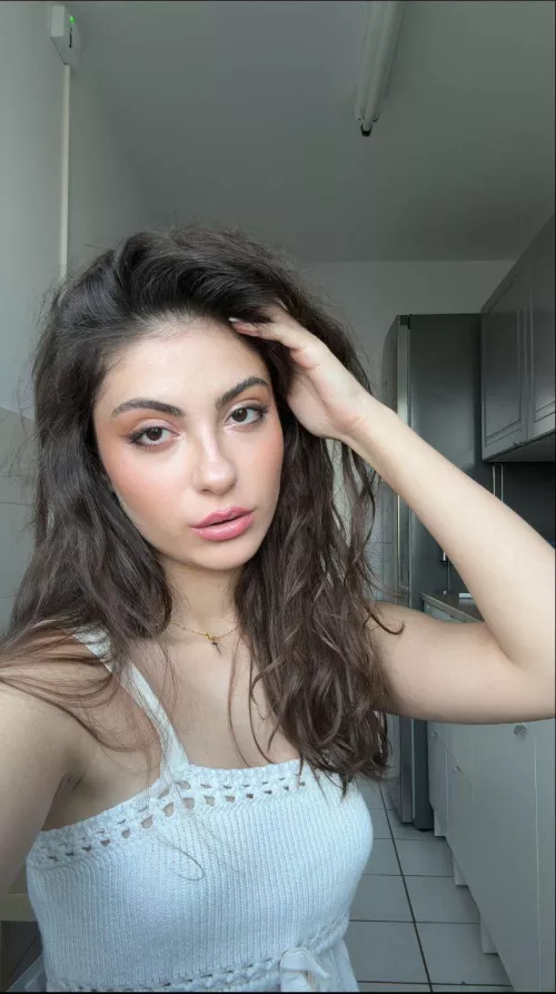 Everything about me is luring you in🖤