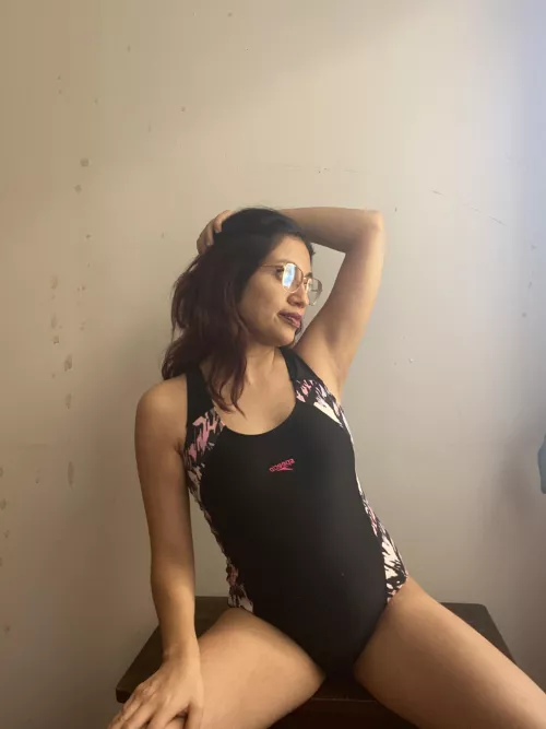 Feeling cute in this color 