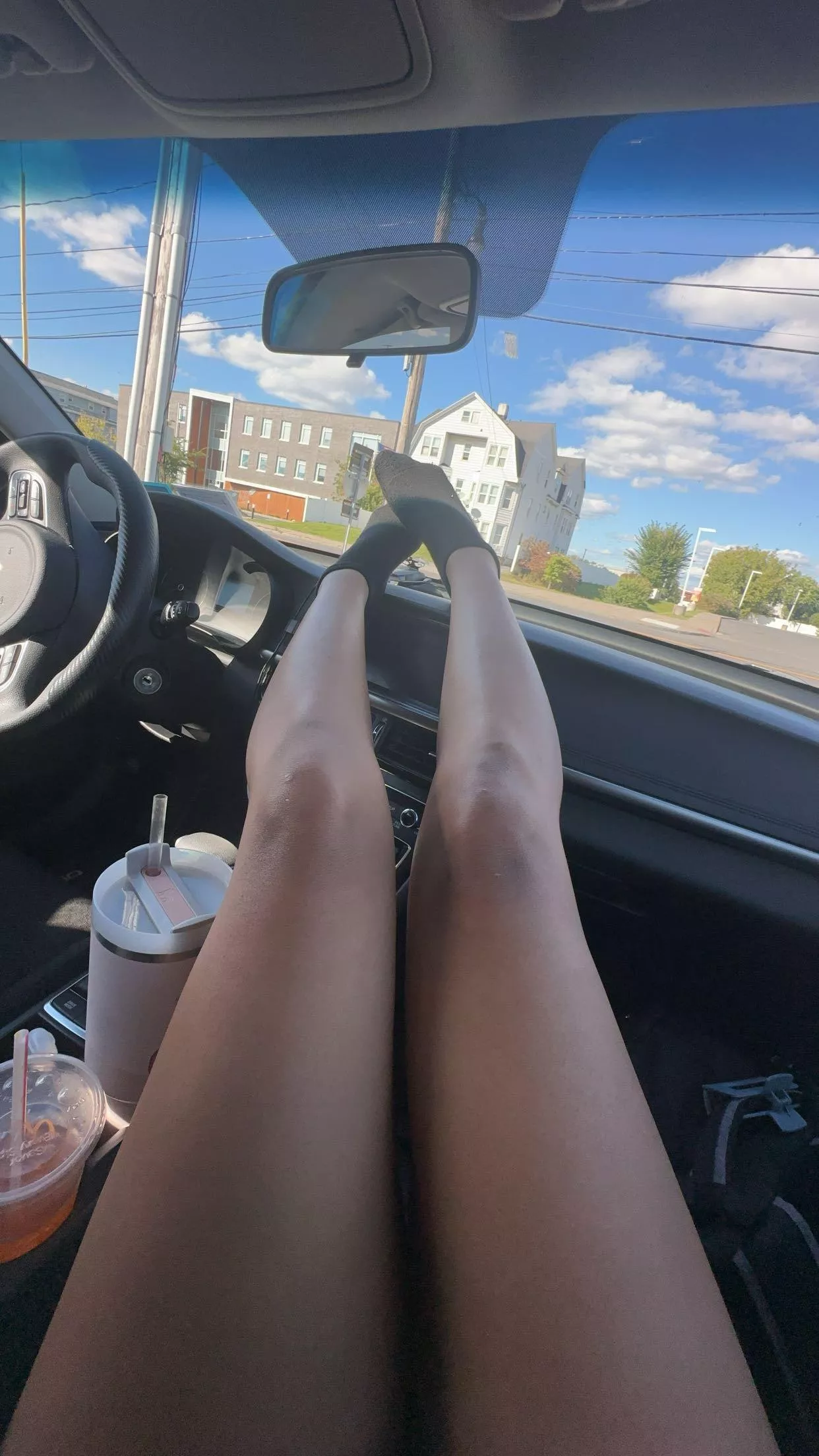 Feet up on bfs dash. Don’t you wish they were on yours beta?