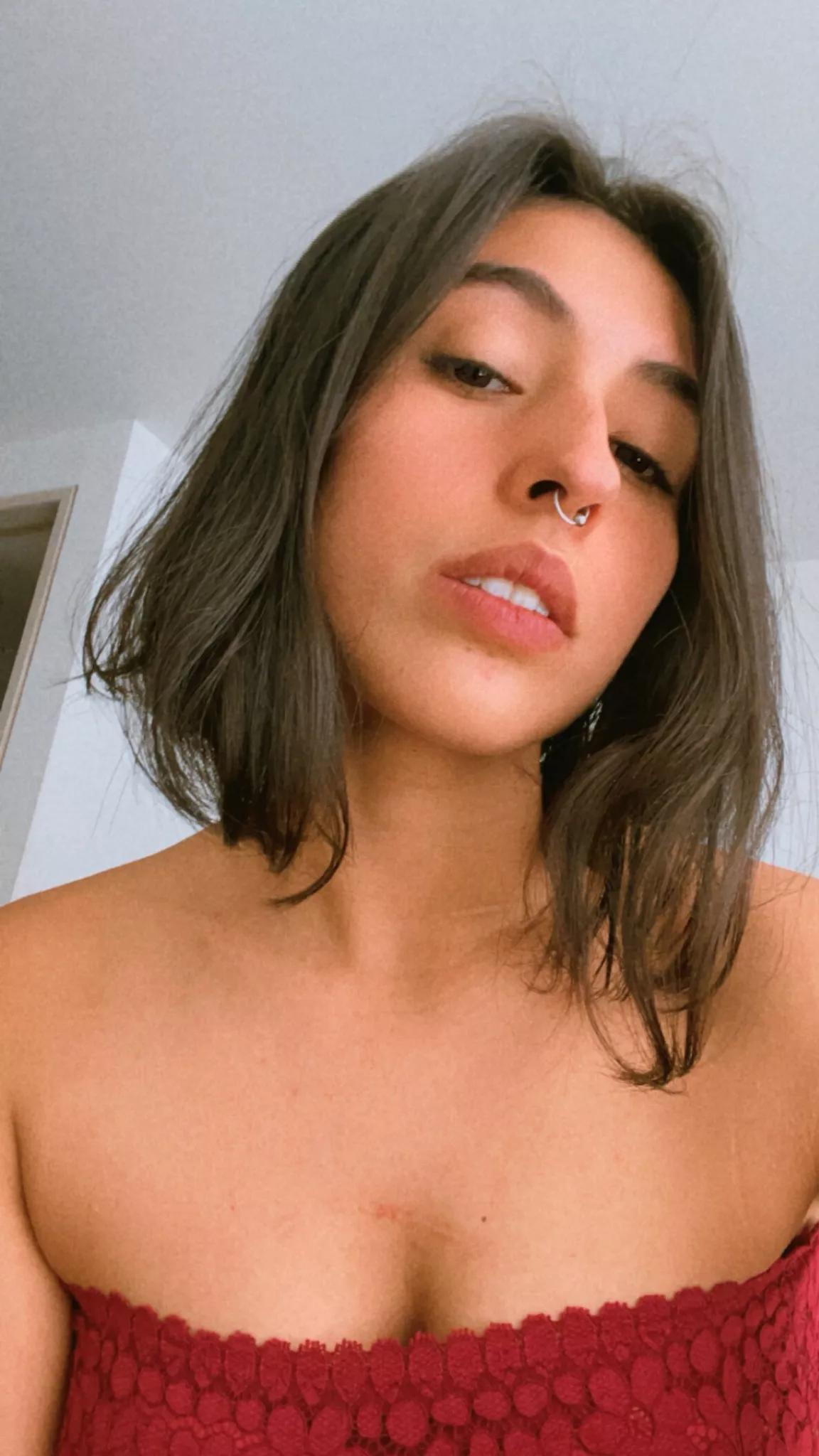 felt cute today, thought I'd post a selfie 😊