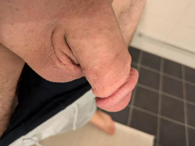 Fresh out of the shower (35)