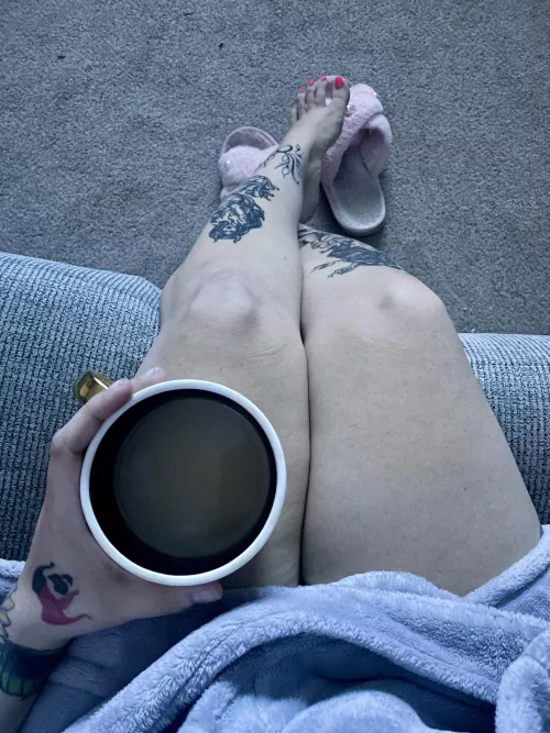 Good morning cucks ☀️ let’s start our weekend off right with some nice morning sends. Then I can deny you all weekend as you edge to my every command 
