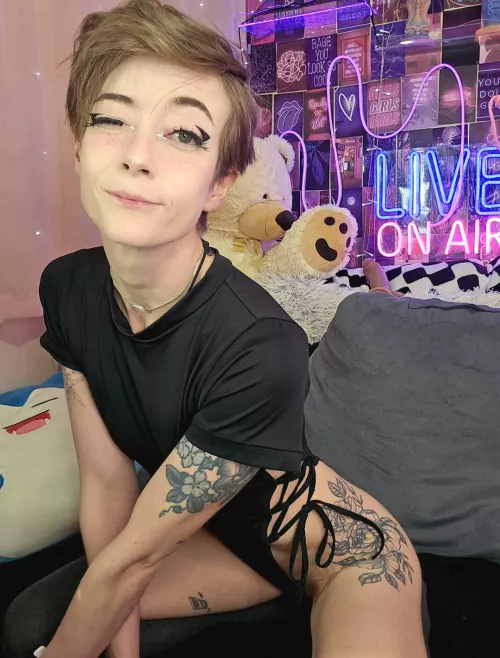 🌈Good morning! Go hard AF today!✨ 🏡MOVING SALE🏡 $25 PICK 3 VIDEO BUNDLE😍