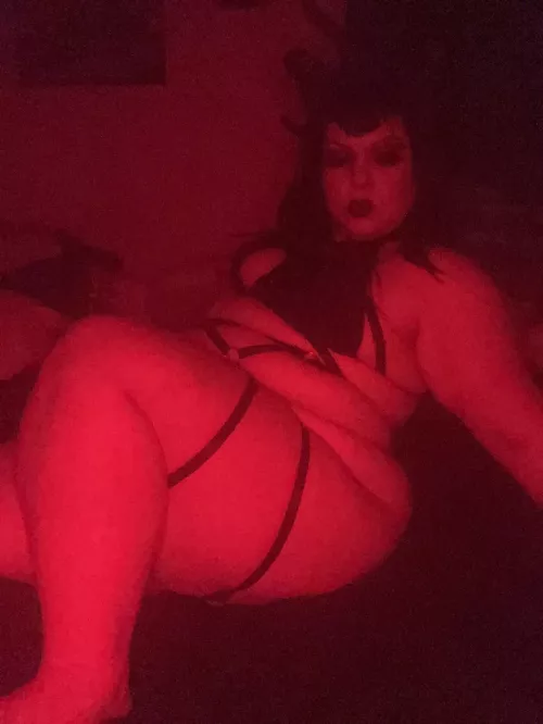 Gothicc Succubus 🖤