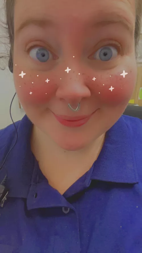 Had an energy drink before work as breakfast 🤭🤭🤭 I’m zooming! 