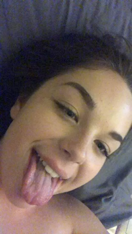 Hey it’s me Kira if you have been finding it difficult to text me text my gmail/ KiraSantos518@gmail.com i will send you my number I’m available for hookup Texas if you live in East Texas send me a text.