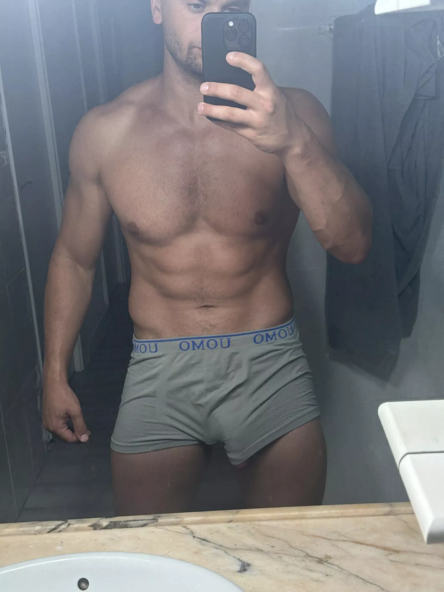 I hope your Friday ends well!
