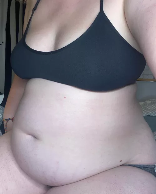 i love how it feels in my lap