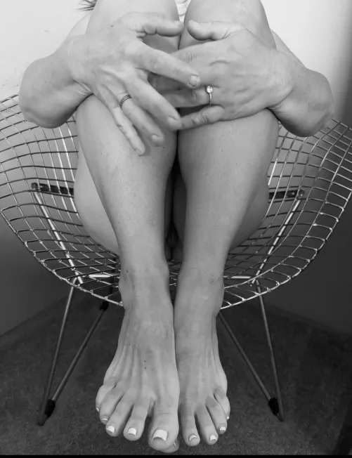 I married a hilarious nerd who loves black and white photos. 