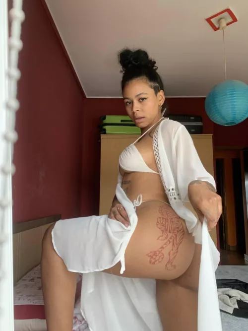 I see you’ve got booty on your mind, let me help