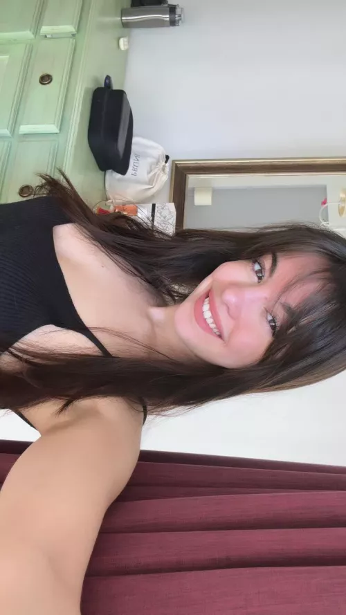 Ils disent que je te ressemble et que je suis sexy pour mon âge, est-ce vrai ?
