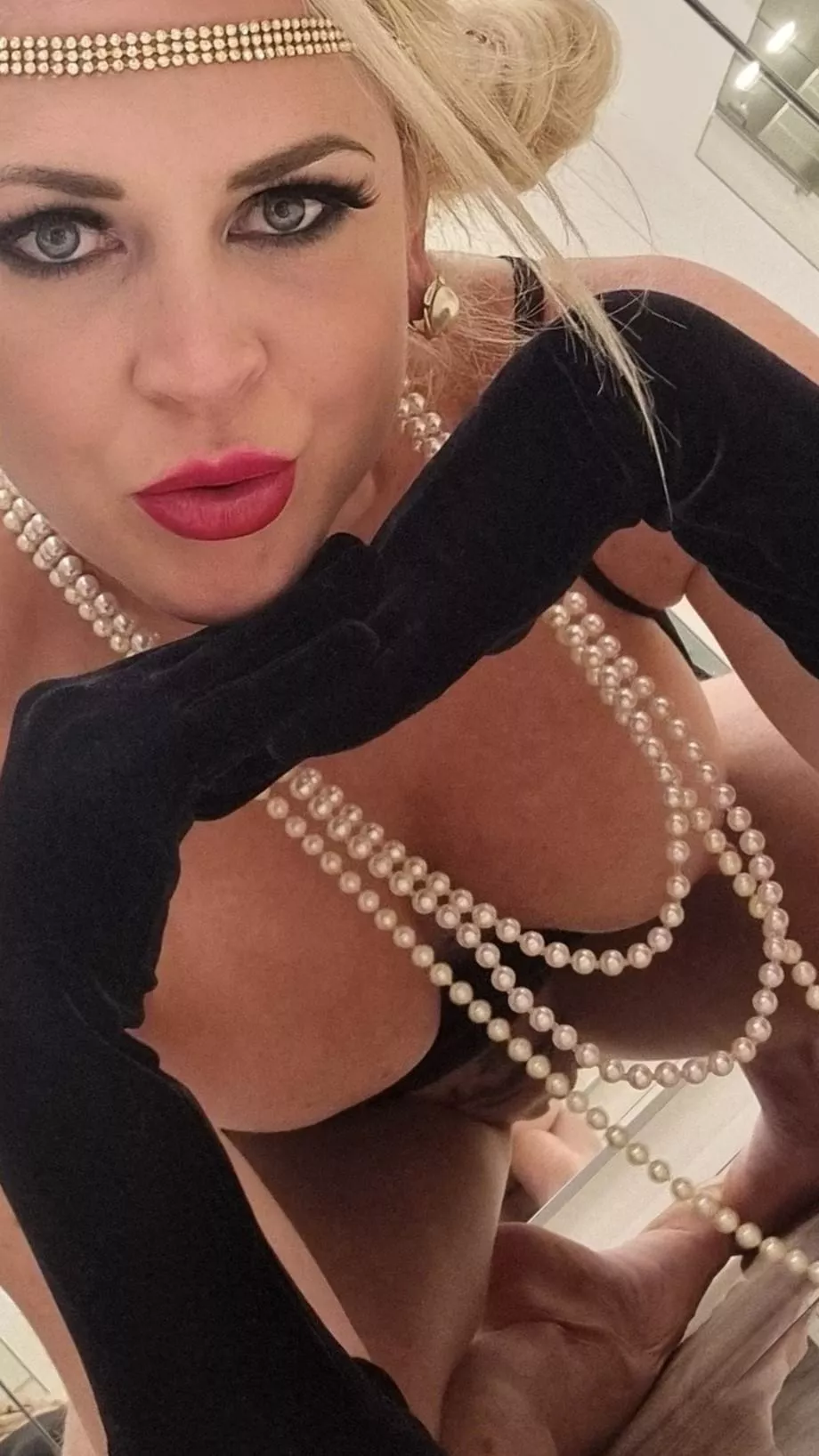 I'm gonna come towards you and start grinding on your lap.