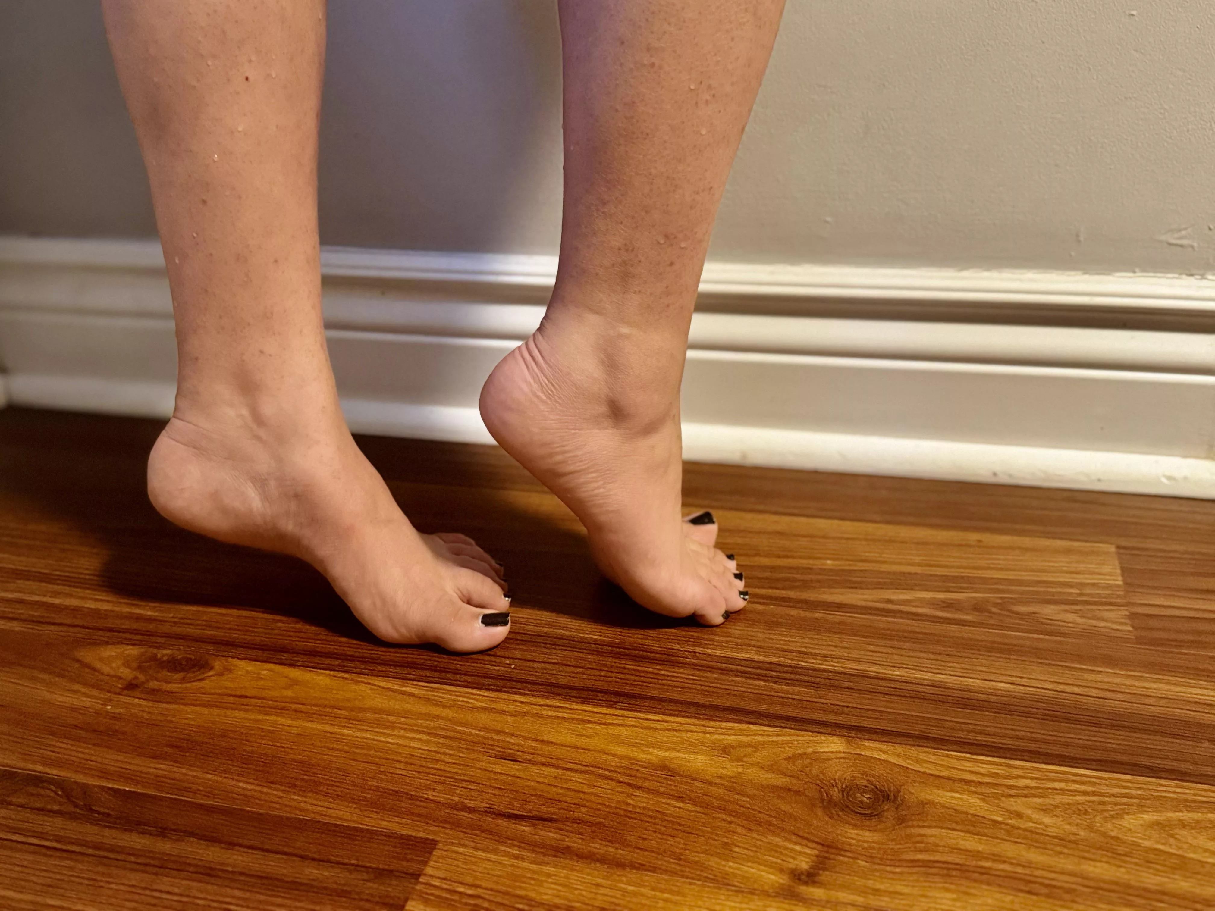 It’s Friday, who’s gonna fund my weekend? 