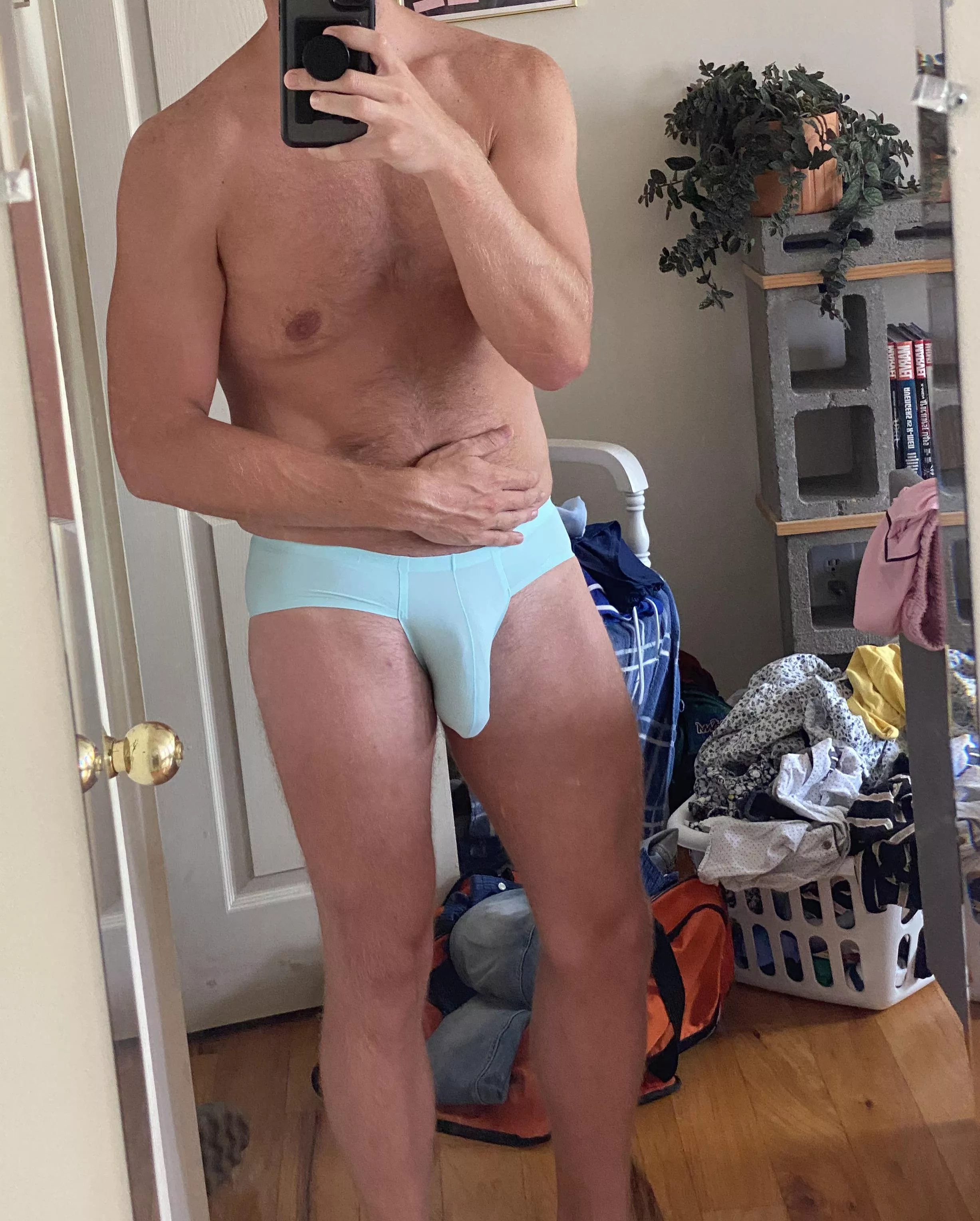 It’s laundry day and this is all dad (35) has to wear