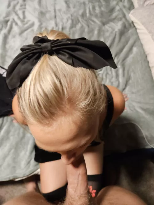 Just a good girl pleasing daddy 🙇🏼‍♀️🖤