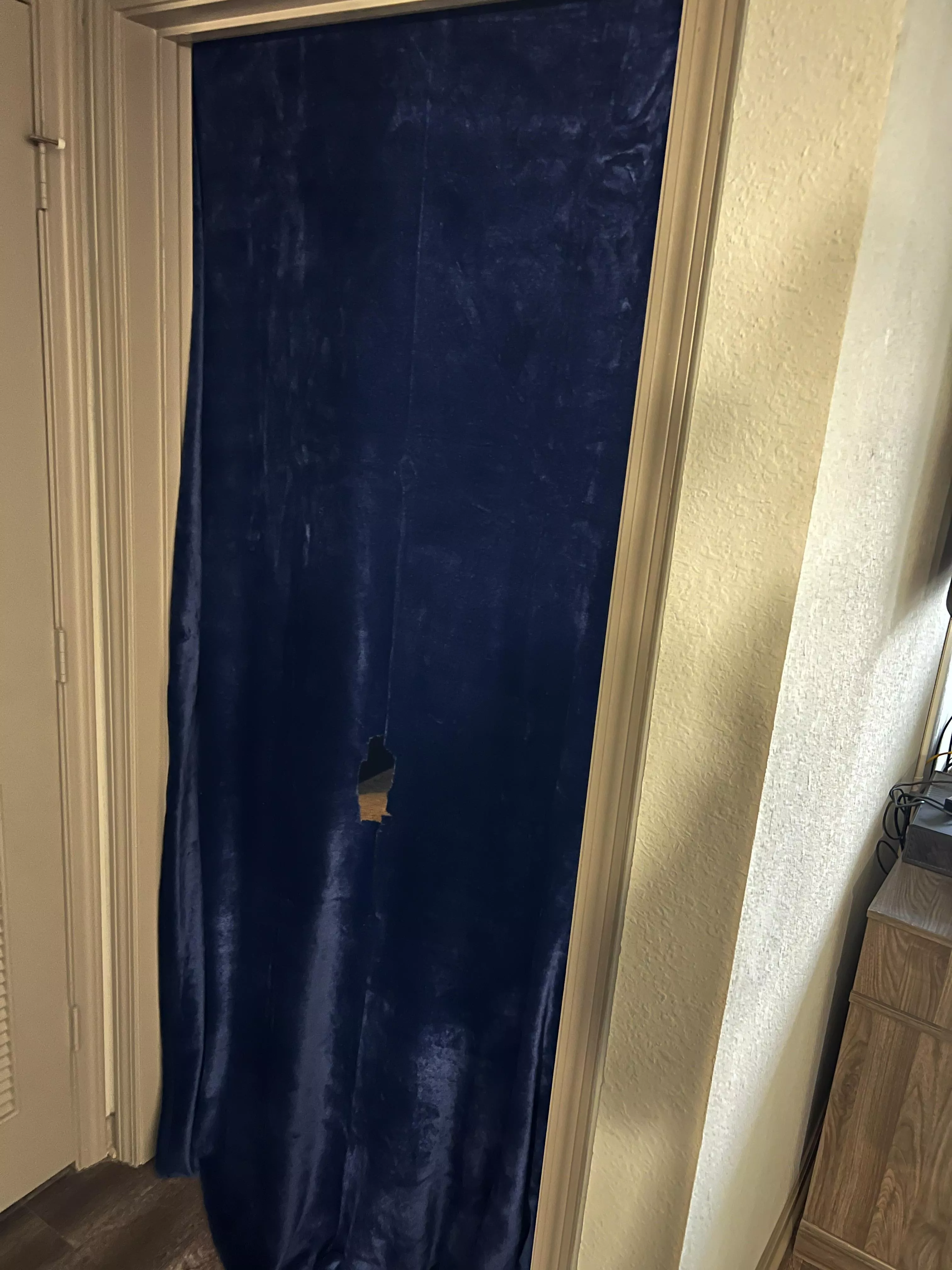 Mount Juliet Gloryhole open