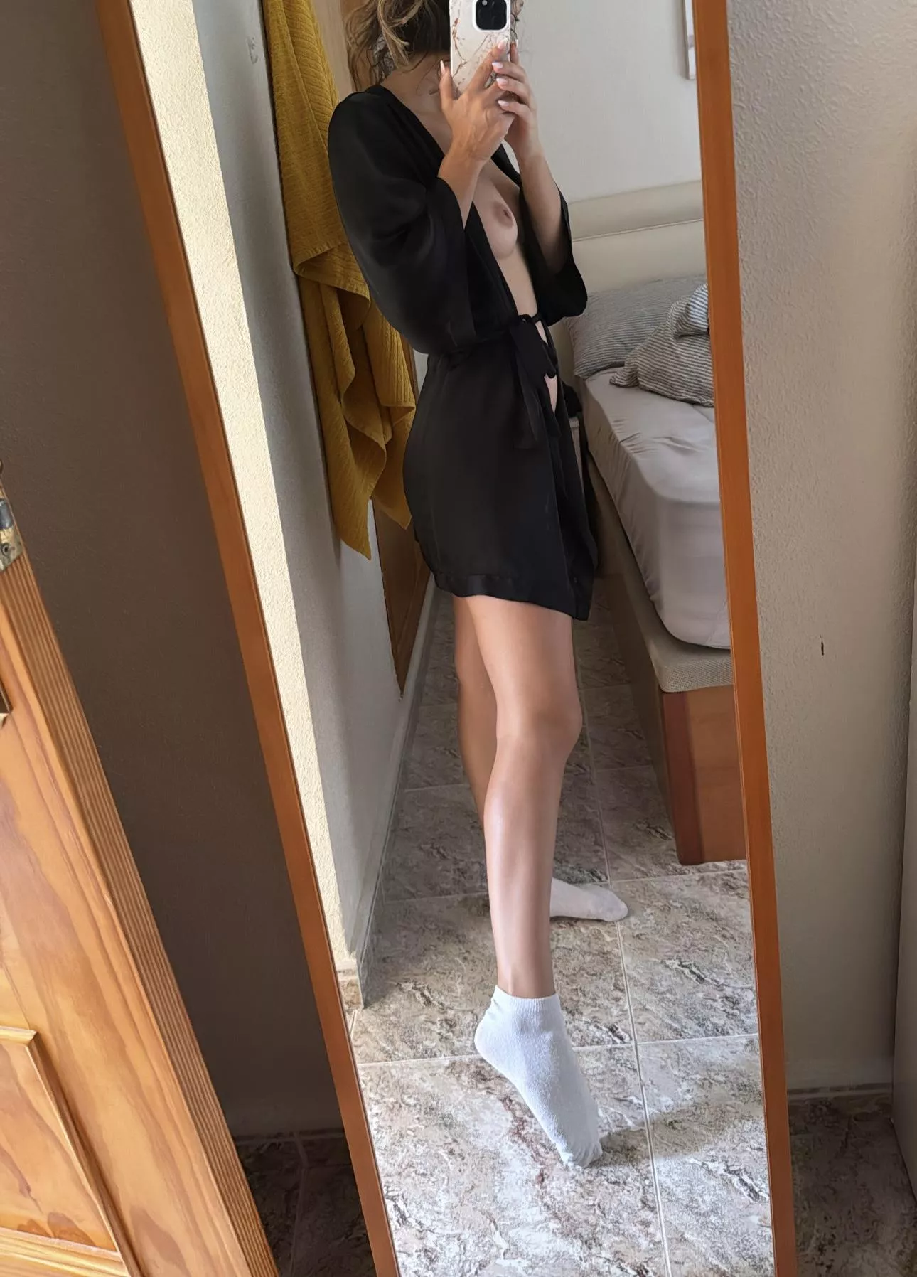 my only rule is that socks stay dressed [F]