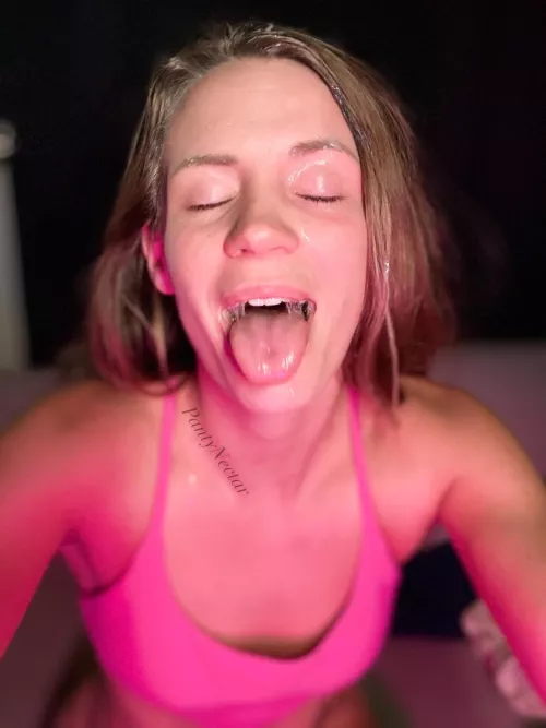 Need more cum on my face. Can you supply the loads?