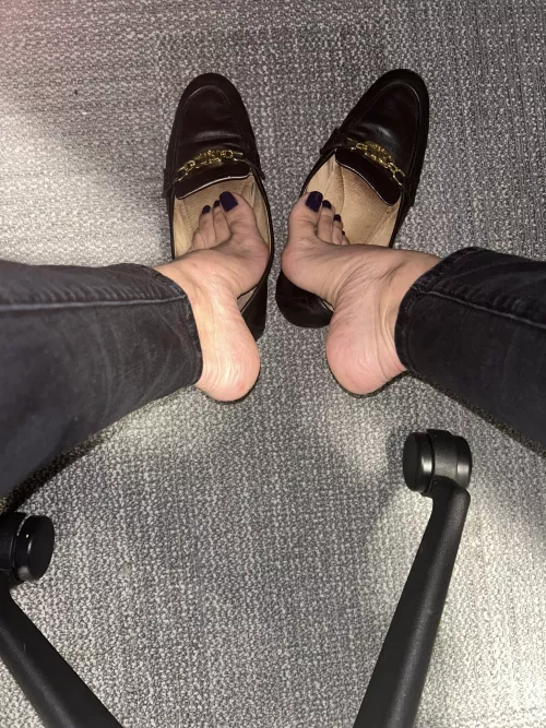 Office feet 