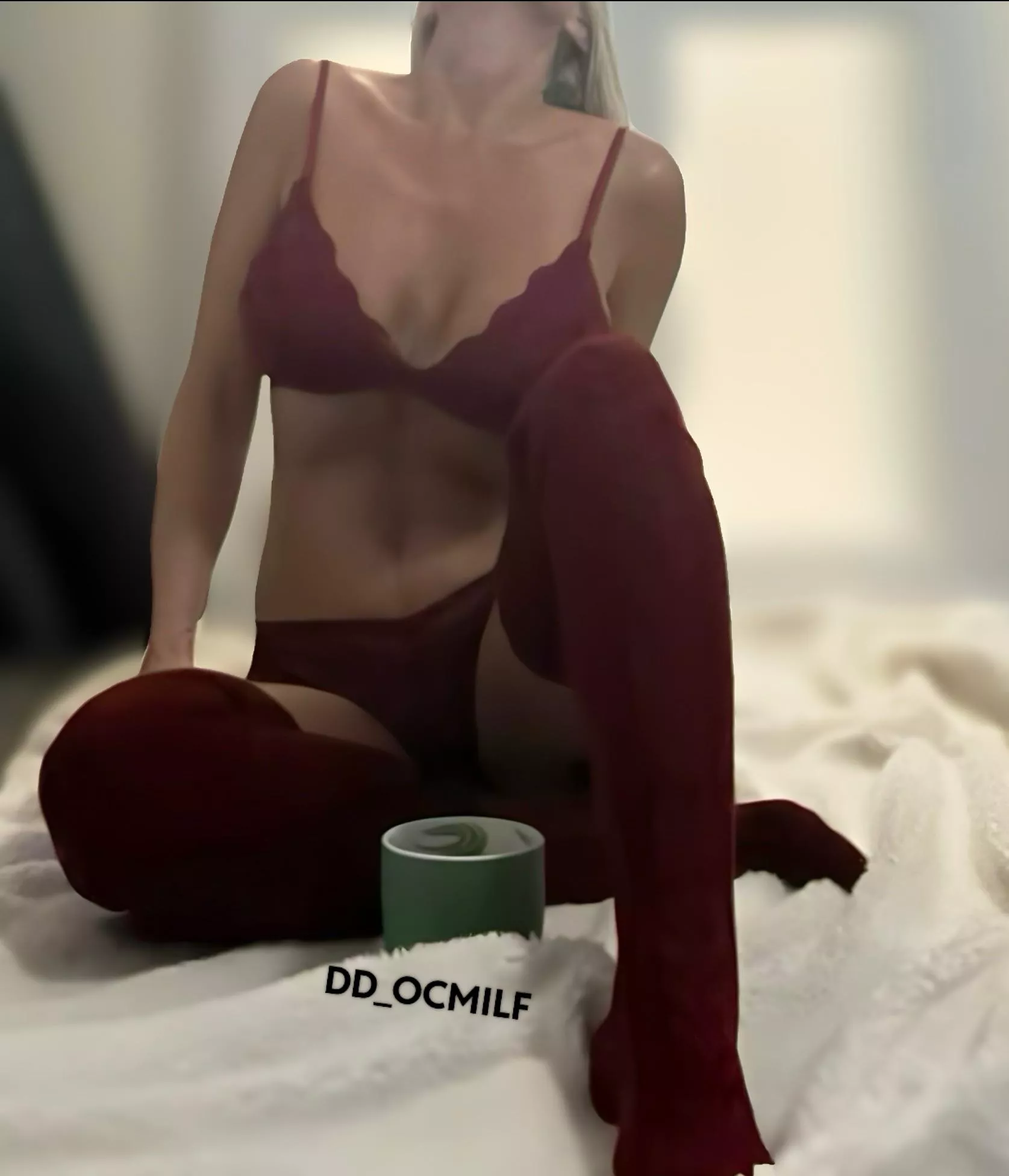 Paint me red. ☕️ 🌅 