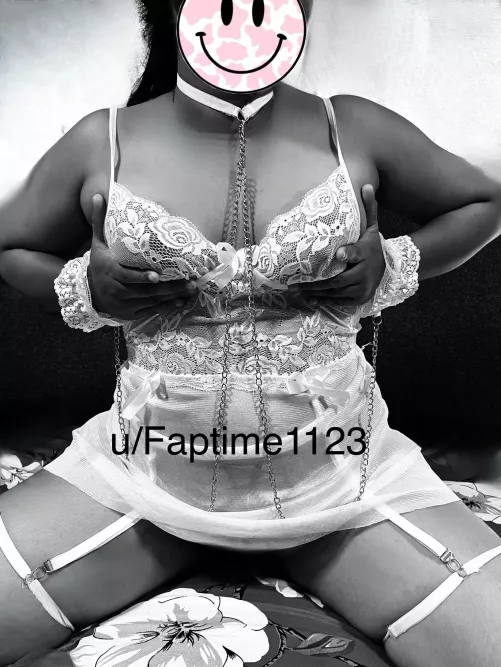 Ready for some sexy roleplay. Any name suggestions for my boobs.😈😋🥵