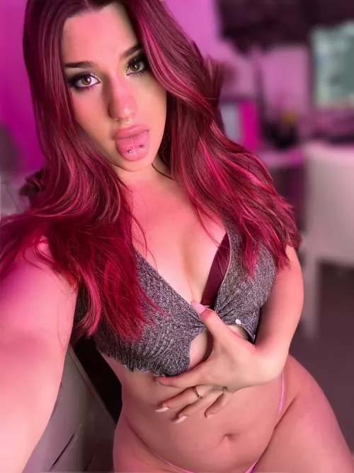 Ready to be my fuck buddy?