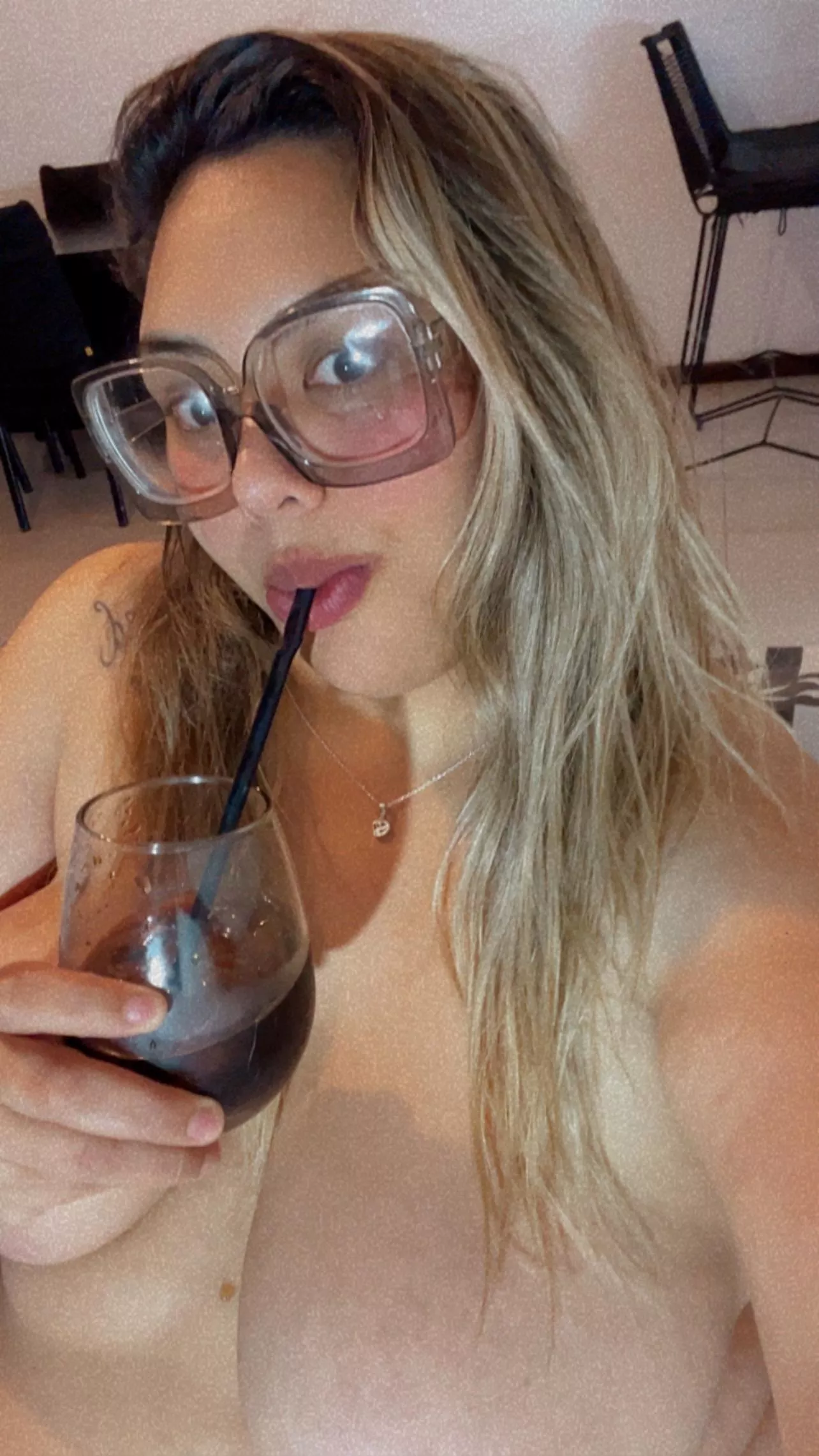 Say 'YES' and I'll show you my bare belly after drinking 2 liters of soda