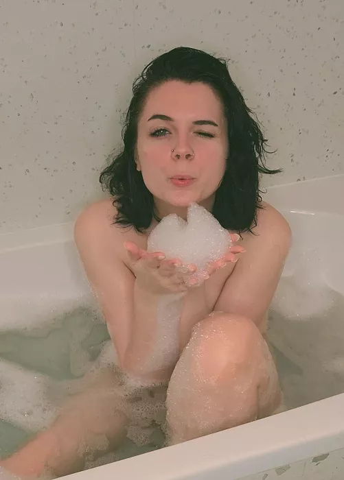 Send you my foamy kiss