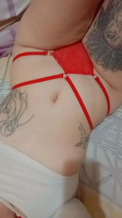 Small but I’m sure I can suit your needs <3