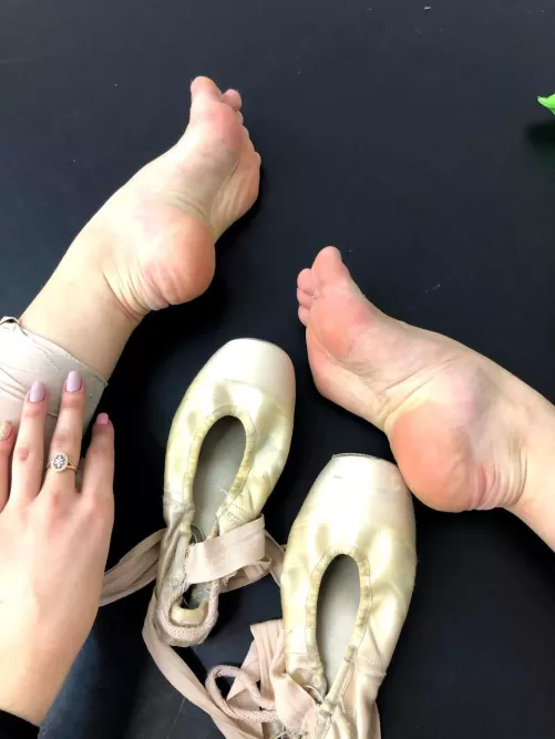 Smell my wet feet after ballet class 
