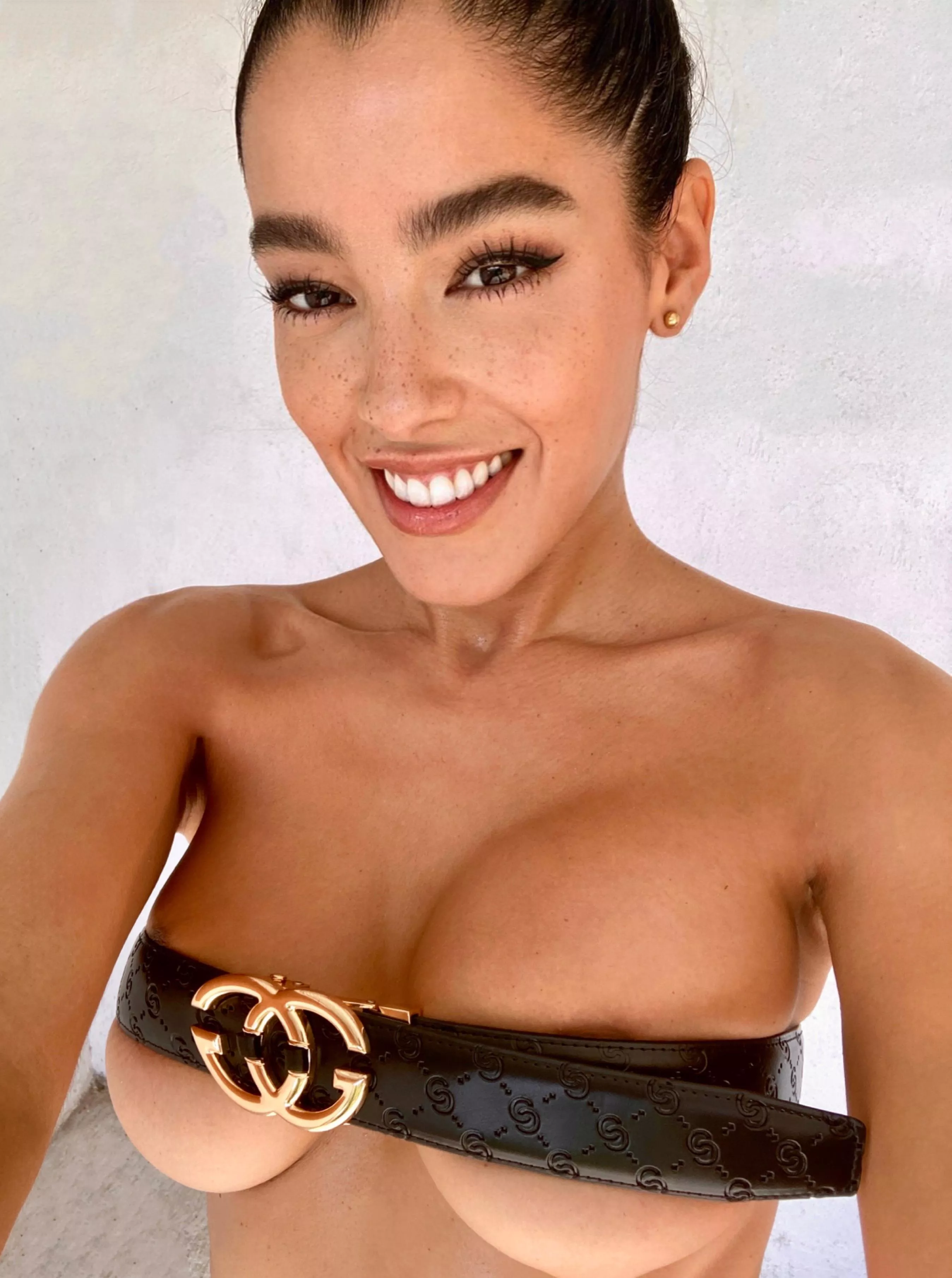 smile if you’re happy 