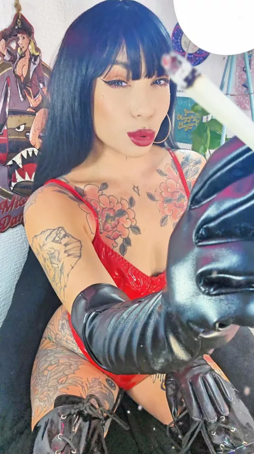 Smoking hot, shining bright 